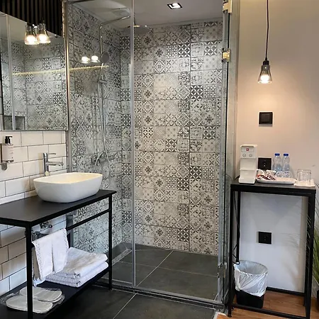 Mickitos Boutique With Balcony לינה וארוחת בוקר 3*