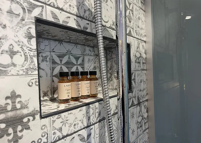 Mickitos Boutique With Balcony 3* Skopje