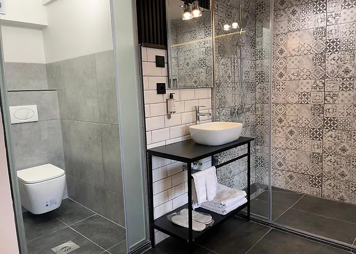 Mickitos Boutique With Balcony Bed & Breakfast Skopje