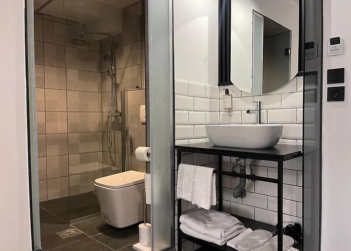 Bed & Breakfast Mickitos Boutique With Balcony Skopje